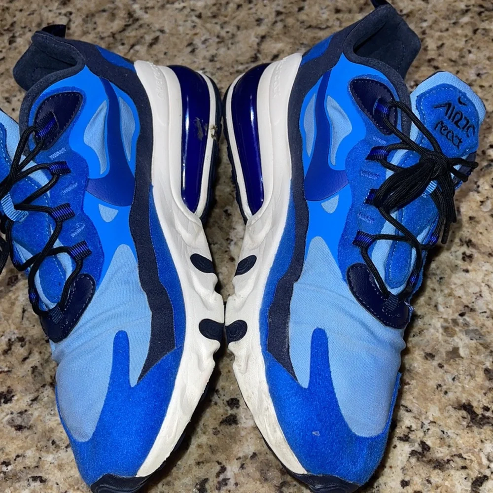 Nike Air270 React - Picture 3 of 9